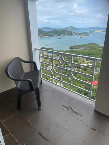 Balcony/terrace, Top of the Hill Blue Sunshine in Tortola Balcony/terrace, Top of the Hill Blue Sunshine in Tortola