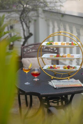 Balcony/terrace, The Oriental Jade Hotel in Hanoi Balcony/terrace, The Oriental Jade Hotel in Hanoi
