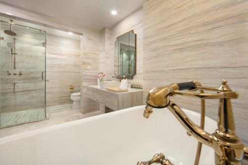 Facilities, The Oriental Jade Hotel in Hanoi Facilities, The Oriental Jade Hotel in Hanoi