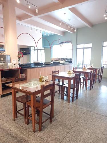 Їжа та напої, Hotel Schreiber in Canta Galo Їжа та напої, Hotel Schreiber in Canta Galo