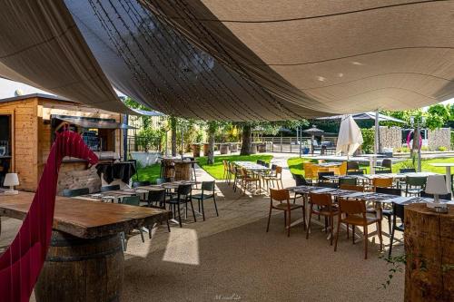 Étterem, Hotel Karene in Saint Paul Les Romans Étterem, Hotel Karene in Saint Paul Les Romans