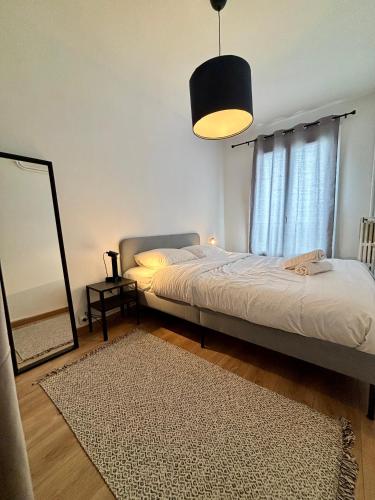 Appartement rénové avec balcon à La Joliette