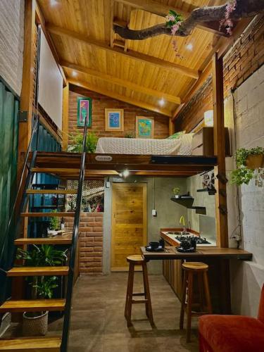 Casa del árbol - Mitad del mundo (Casa del arbol - Mitad del mundo) in ซานอันโตนิโอเดอพิชินชา Casa del árbol - Mitad del mundo (Casa del arbol - Mitad del mundo) in ซานอันโตนิโอเดอพิชินชา