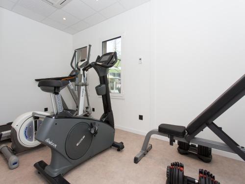 Fitness center, Privilege Appart-Hotel Domaine De Mai - parking gratuit in Mougins Fitness center, Privilege Appart-Hotel Domaine De Mai - parking gratuit in Mougins