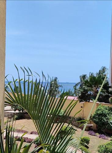 Garden, Marijani Sea Views Beach Front Apartment in Mombasa Garden, Marijani Sea Views Beach Front Apartment in Mombasa