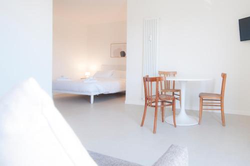 Zefiro - Saffi Design Apartments - AmbrogioHost