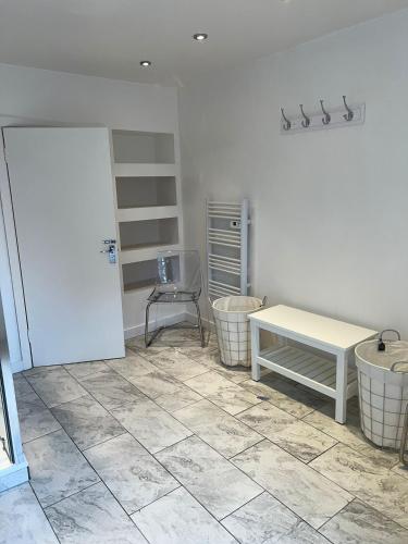 Bathroom, COZY PLACE LIVERPOOL in Kensington Bathroom, COZY PLACE LIVERPOOL in Kensington