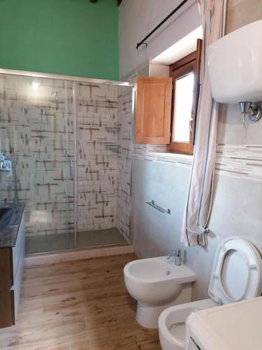 Una casa nel grano: Casa Luciola in تريفى Una casa nel grano: Casa Luciola in تريفى