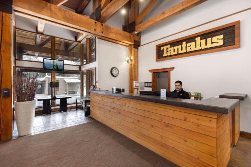 Tantalus Resort Lodge in Whistler (BC) Tantalus Resort Lodge in Whistler (BC)