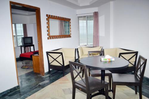 This photo about Hotel Suite Sadaf shared on HyHotel.com