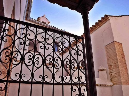 Jardín, Hostal Café FRENTEABASTOS (Hostal Cafe FRENTEABASTOS) in Carmona Jardín, Hostal Café FRENTEABASTOS (Hostal Cafe FRENTEABASTOS) in Carmona