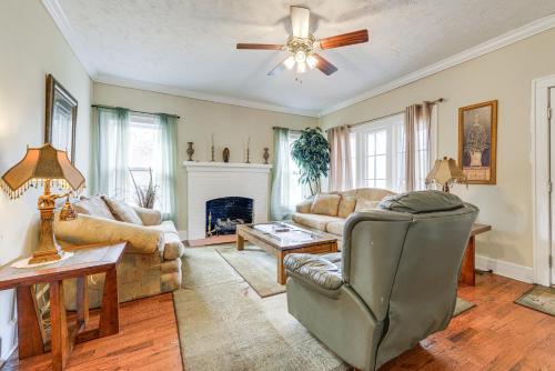 Sanford Vacation Rental about 1 Mi to Downtown! in Sanford (NC) Sanford Vacation Rental about 1 Mi to Downtown! in Sanford (NC)