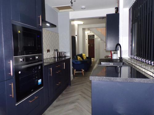 厨房, Hazelhurst House - 4 bedrooms 2 bathrooms in 乔伊纳广场 厨房, Hazelhurst House - 4 bedrooms 2 bathrooms in 乔伊纳广场