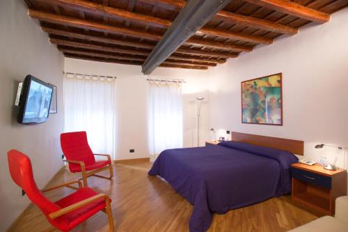 This photo about Sunset 5 shared on HyHotel.com