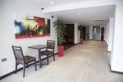 Lobby, Ramada by Wyndham Milton Keynes in Milton Keynes Lobby, Ramada by Wyndham Milton Keynes in Milton Keynes