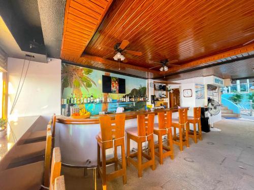 Restaurant, Montani Beach Resort Puerto Galera powered by Cocotel near Big La Laguna Restaurant, Montani Beach Resort Puerto Galera powered by Cocotel near Big La Laguna