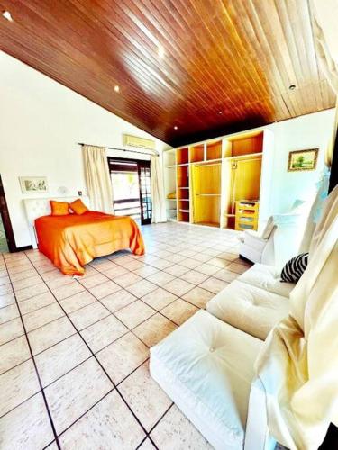 Casa luxuosa em Jd. Acapulco - Guarujá (Casa luxuosa em Jd. Acapulco - Guaruja) in 雅爾丁阿卡普爾科 Casa luxuosa em Jd. Acapulco - Guarujá (Casa luxuosa em Jd. Acapulco - Guaruja) in 雅爾丁阿卡普爾科