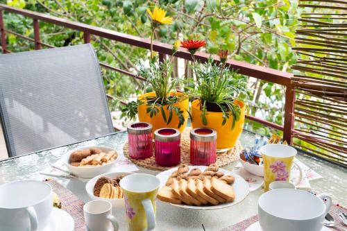 Urban Bloom Oasis - Mini Zen Maison in มพูร์เนียส Urban Bloom Oasis - Mini Zen Maison in มพูร์เนียส