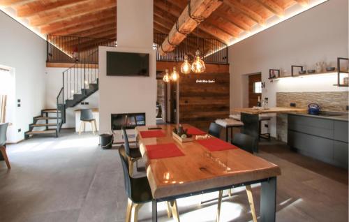 廚房, 2 Bedroom Cozy Home In Castello Tesino in 卡斯泰洛泰西諾 廚房, 2 Bedroom Cozy Home In Castello Tesino in 卡斯泰洛泰西諾