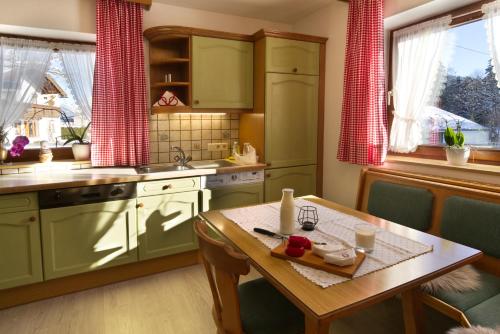 ห้องครัว, Ferienhaus Muchhof in คลัมม์ ห้องครัว, Ferienhaus Muchhof in คลัมม์