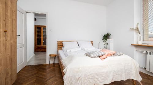 Dobra Apartments near PGE National Stadium by Sun & Snow