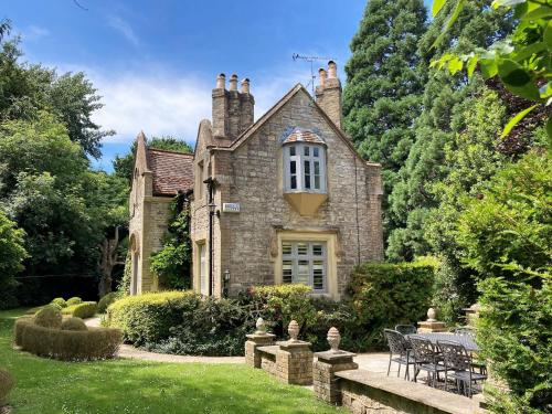 Middle Lodge in Ryde East Middle Lodge in Ryde East