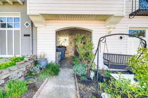 San Francisco Home about 1 Mi to Golden Gate Park! near Japanese Tea Garden San Francisco Home about 1 Mi to Golden Gate Park! near Japanese Tea Garden