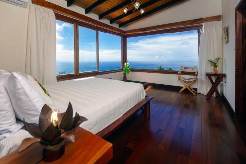 Gone Tropical Luxury Villa in Fond Doux Gone Tropical Luxury Villa in Fond Doux