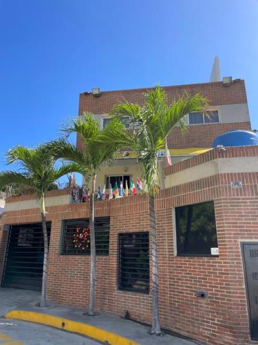 Exterior view, HOTEL MUEVETE POR VARGAS in Catia La Mar Exterior view, HOTEL MUEVETE POR VARGAS in Catia La Mar