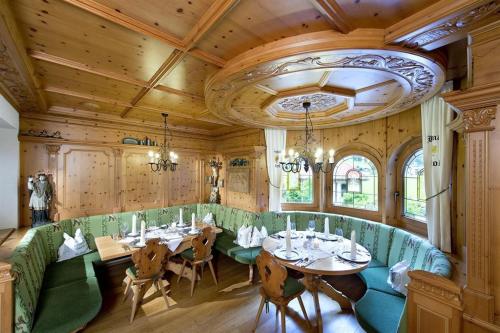 ห้องอาหาร, Landgut Zapfenhof in ไลมัค ห้องอาหาร, Landgut Zapfenhof in ไลมัค