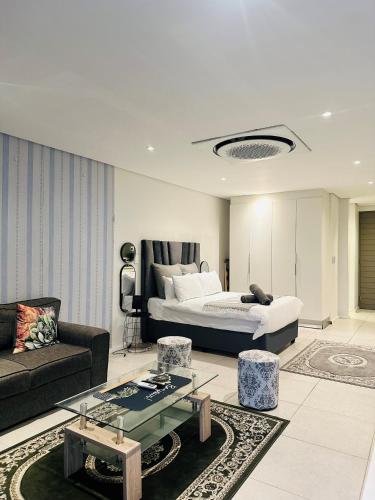 Ocean Dunes Bachelor Apartments in Umdloti Ocean Dunes Bachelor Apartments in Umdloti
