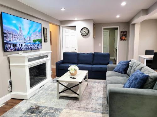 Apartment with Brand new furniture and large parking in 紐約州西塞尼卡 (NY) Apartment with Brand new furniture and large parking in 紐約州西塞尼卡 (NY)