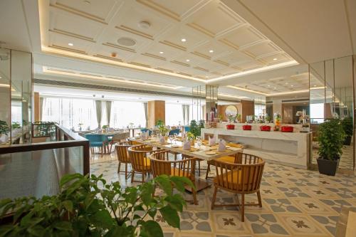 Restaurant, ARISTA BY AMBITION in Guwahati Restaurant, ARISTA BY AMBITION in Guwahati
