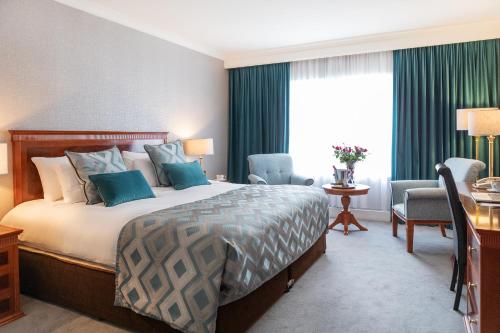 Knightsbrook Hotel & Golf Resort in Trim Knightsbrook Hotel & Golf Resort in Trim