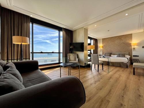 Hotel Bahia in Santander Hotel Bahia in Santander