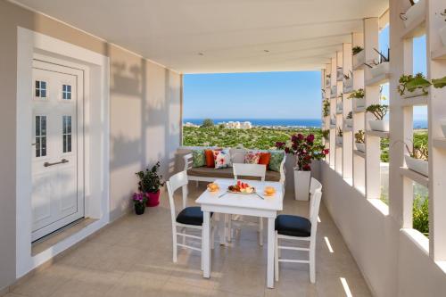 شرفة/ تراس, George Apartment in Exo Gonia شرفة/ تراس, George Apartment in Exo Gonia