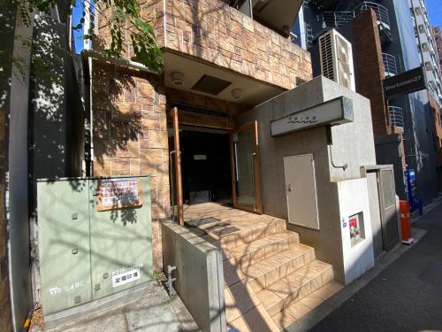walk to JR Shibuya sta.-YoYY in Aoyama and Omotesando walk to JR Shibuya sta.-YoYY in Aoyama and Omotesando