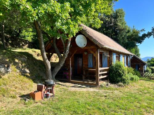 A szálláshely kívülről, Les Cabannes Cévenoles (Les Cabannes Cevenoles) in Sumene A szálláshely kívülről, Les Cabannes Cévenoles (Les Cabannes Cevenoles) in Sumene