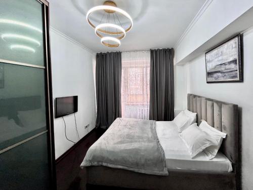 Great location Arbat, Zhibek zholy 81 & drinking water