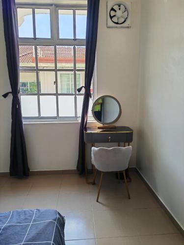 Padang Serai Cozy Roomstay Share Bathroom in Padang Serai Padang Serai Cozy Roomstay Share Bathroom in Padang Serai