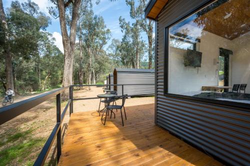 Bright Cabin Park in برغت Bright Cabin Park in برغت