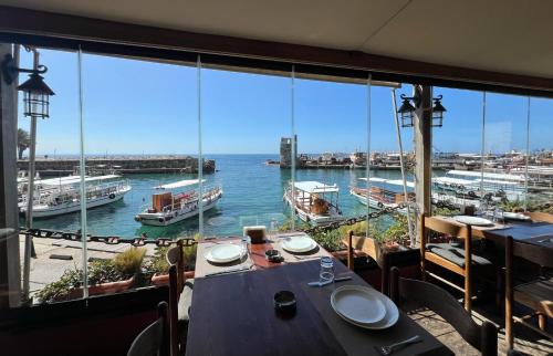 餐廳, Bab El Mina guest house Byblos in 拜布洛斯 餐廳, Bab El Mina guest house Byblos in 拜布洛斯