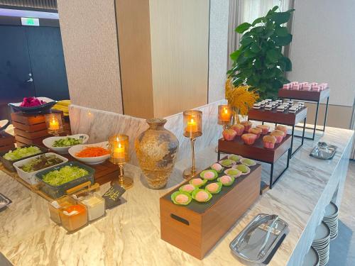 Food and beverages, Guangzhou Baiyun Airport Ginco Hotel - T2 Terminal in Baiyun International Airport Area Food and beverages, Guangzhou Baiyun Airport Ginco Hotel - T2 Terminal in Baiyun International Airport Area