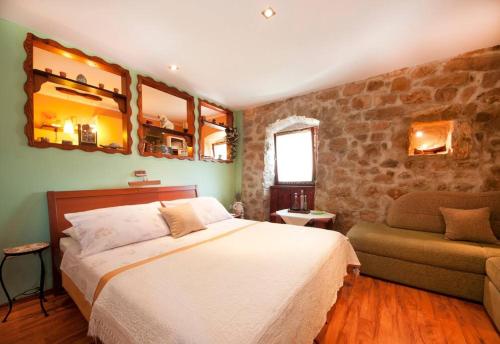 Authentic Dalmatian house Sara