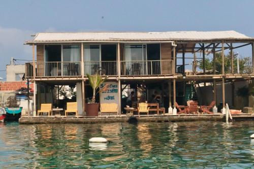 Hostel Santa Cruz del Islote in Isla Mucura Hostel Santa Cruz del Islote in Isla Mucura