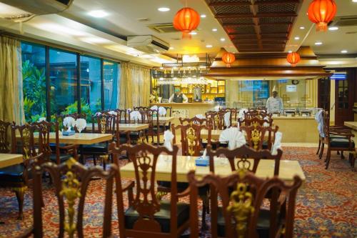 Aliments i begudes, Hotel Indus in Hyderabad Aliments i begudes, Hotel Indus in Hyderabad