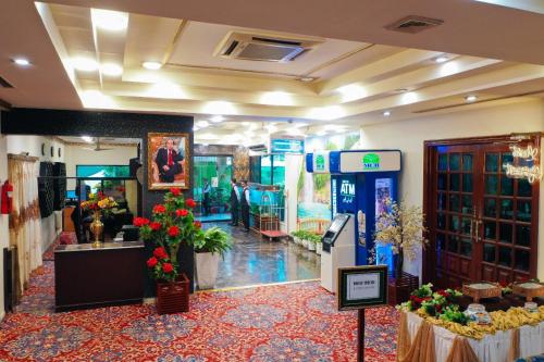 Vestíbul, Hotel Indus in Hyderabad Vestíbul, Hotel Indus in Hyderabad
