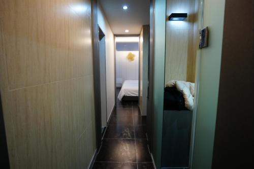 シンチョン Y ホテル18