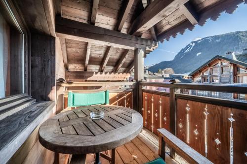 Hotel Le Samoyede in Morzine City Center Hotel Le Samoyede in Morzine City Center