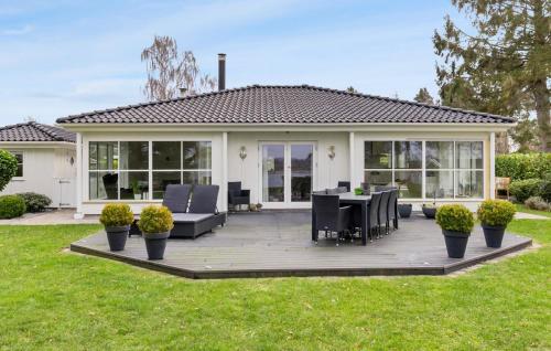Фасада на хотела, Cozy Home In Roskilde With Wifi in Роскилде Фасада на хотела, Cozy Home In Roskilde With Wifi in Роскилде